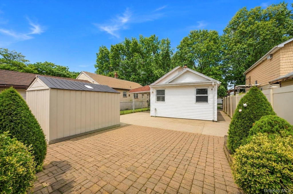 26111 83rd Avenue - Photo 24
