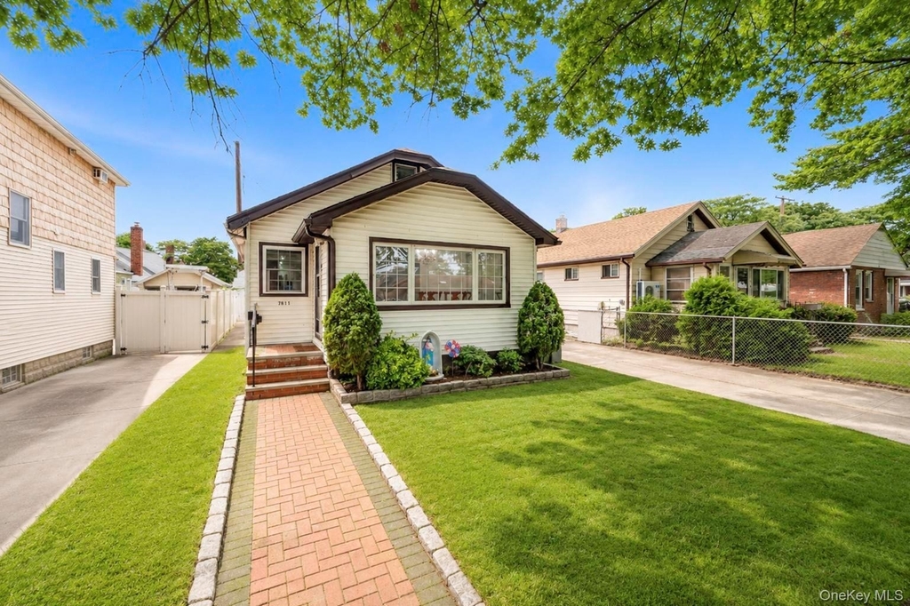 26111 83rd Avenue - Photo 2