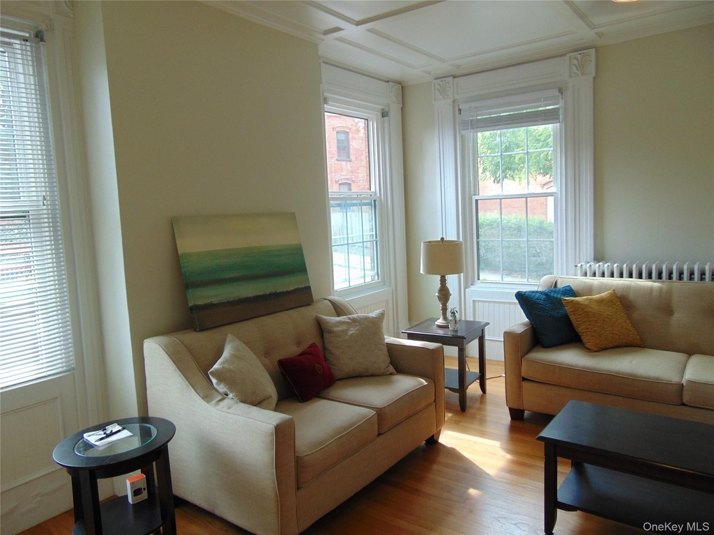 205 Union Street - Photo 1