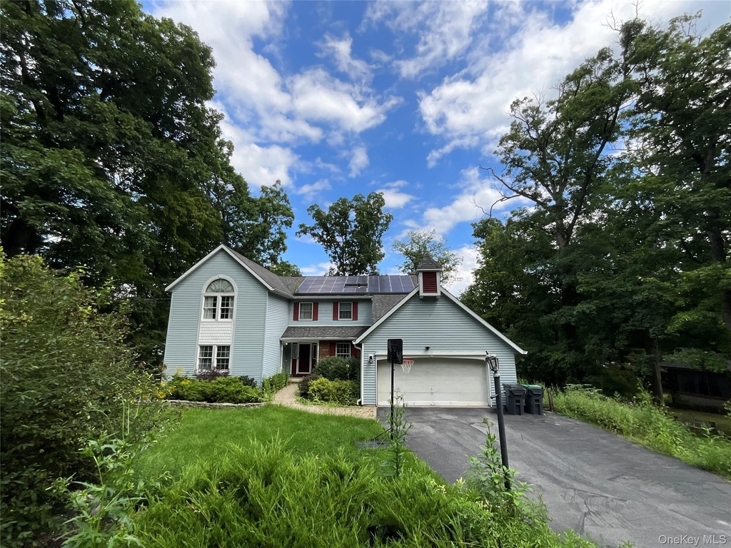 22 Dogwood Drive - Photo 1