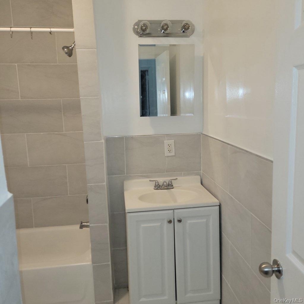 210 S 5th Avenue - Photo 9
