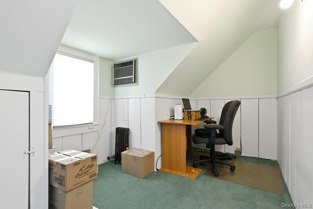 442 Langley Avenue - Photo 7
