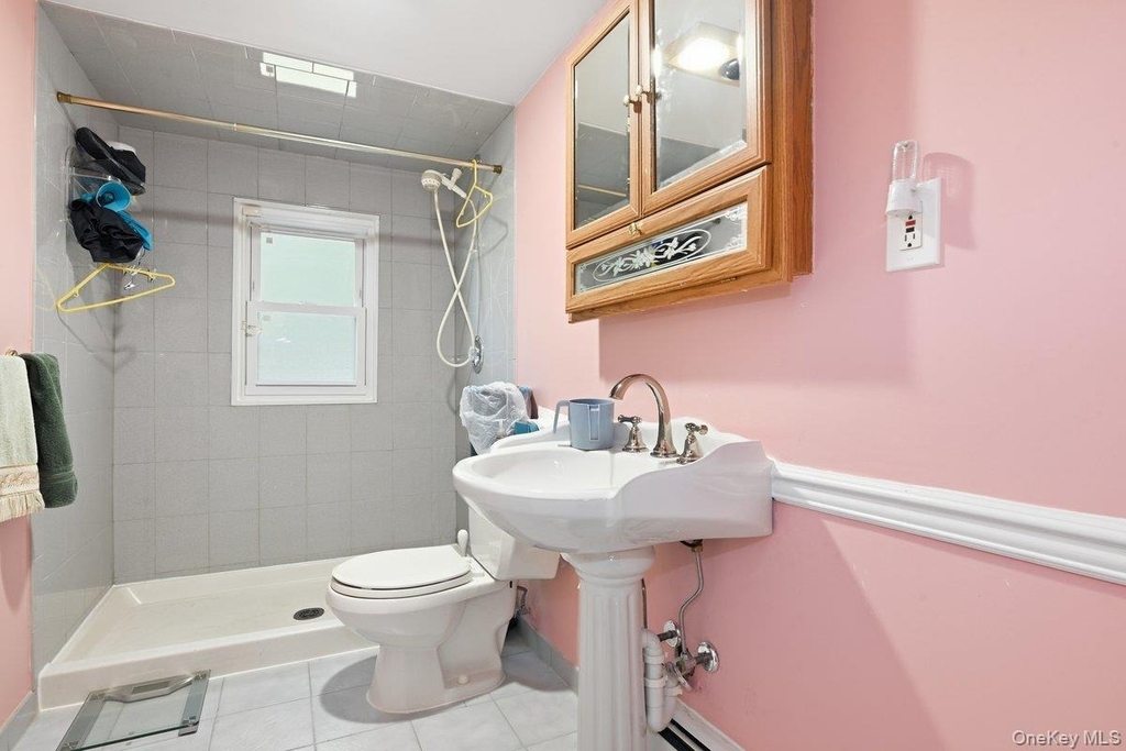 442 Langley Avenue - Photo 6