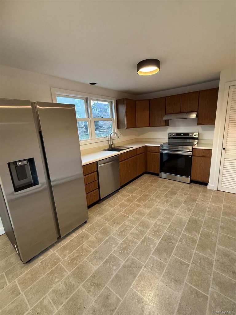 55 Hillside Avenue - Photo 5