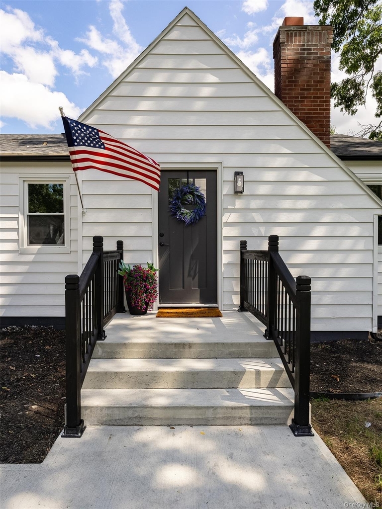 34 Lakeview Avenue - Photo 3