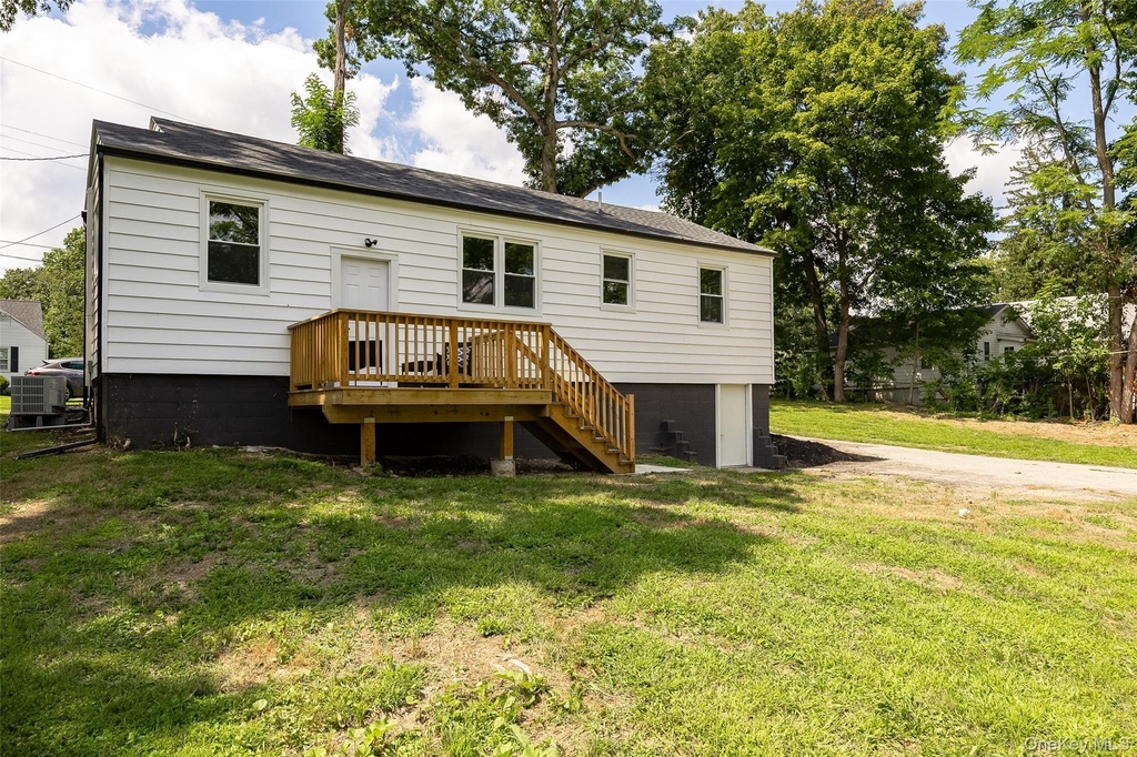 34 Lakeview Avenue - Photo 20
