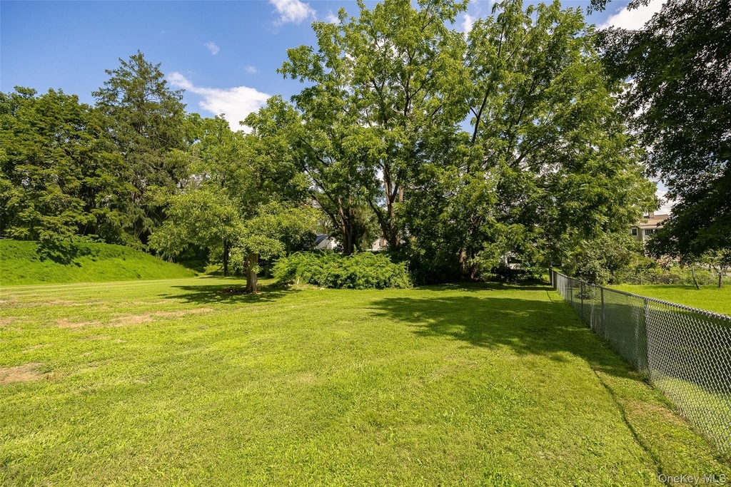 34 Lakeview Avenue - Photo 22