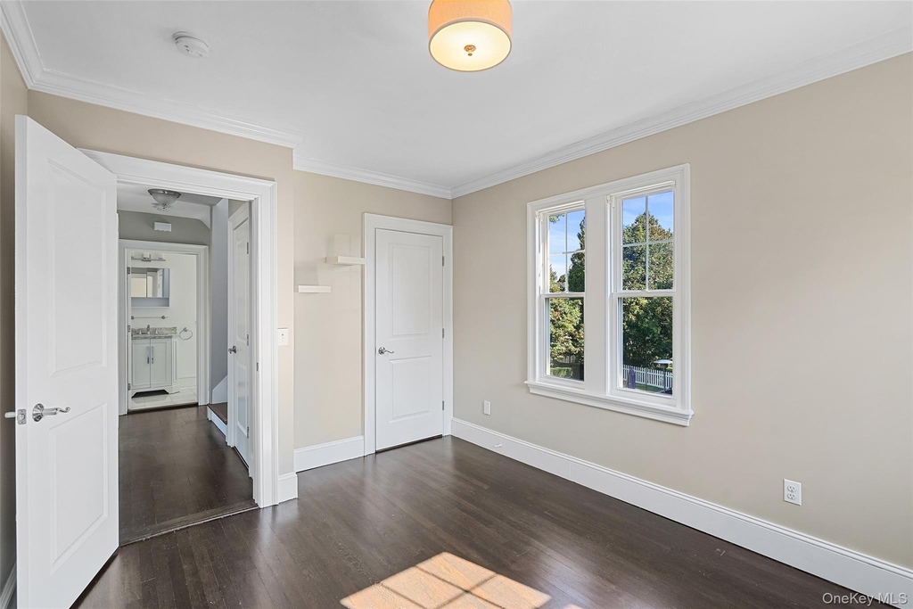 288 Crestwood Avenue - Photo 17