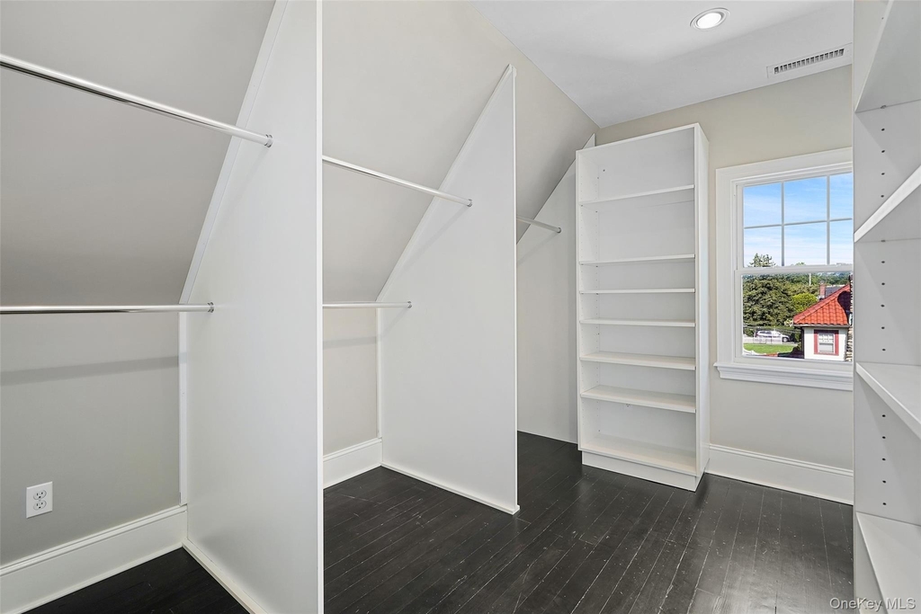288 Crestwood Avenue - Photo 20