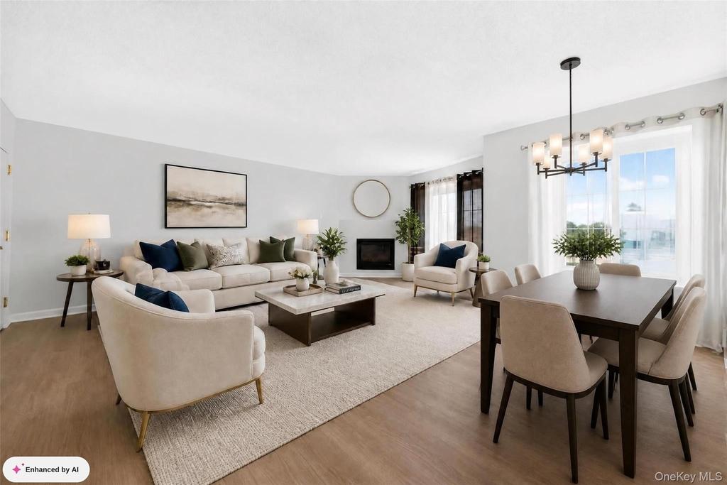 242 Maple Avenue - Photo 3