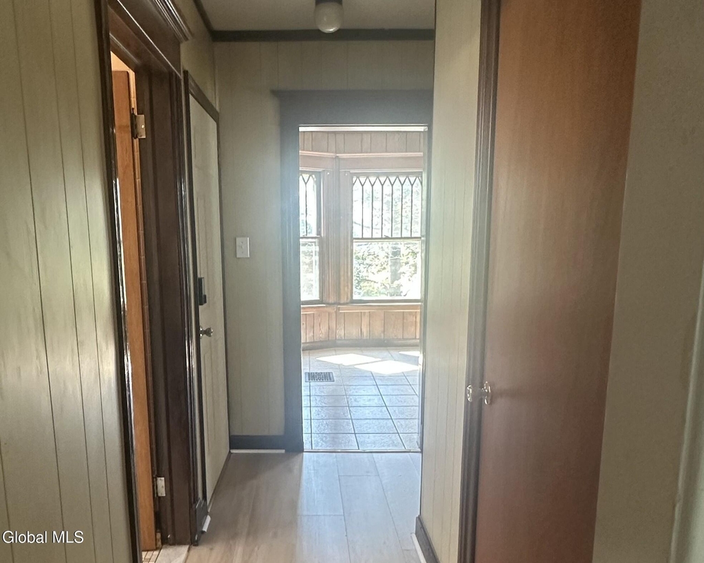 1617 Campbell Avenue - Photo 6
