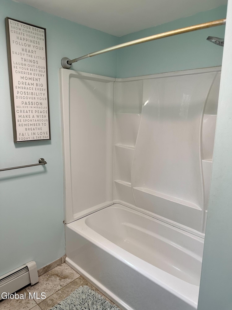 81 Monroe Street - Photo 11