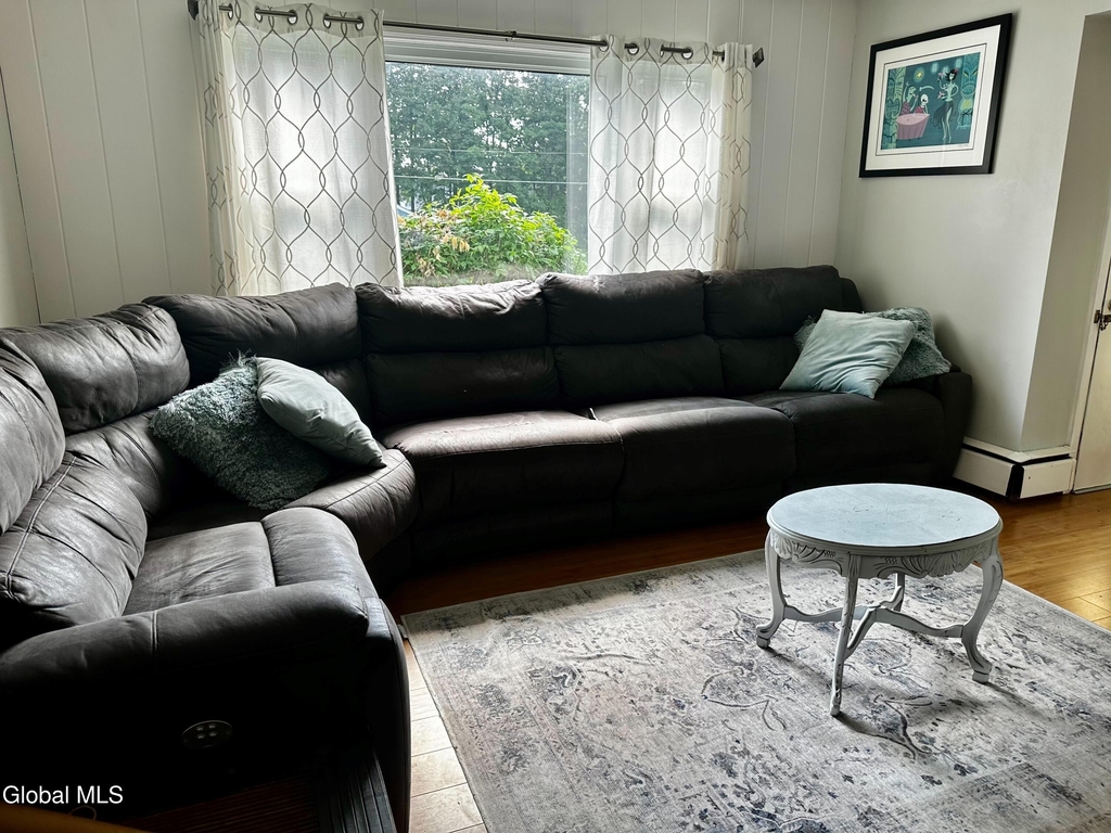 81 Monroe Street - Photo 2