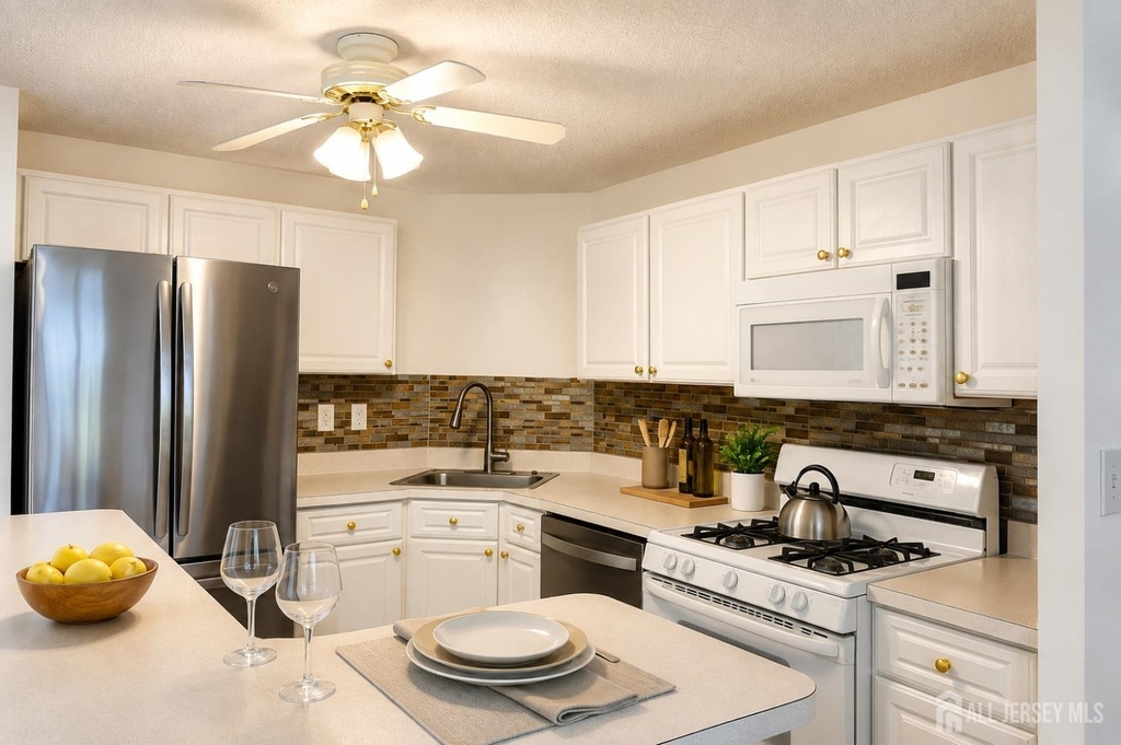 207 Prestwick Way - Photo 2