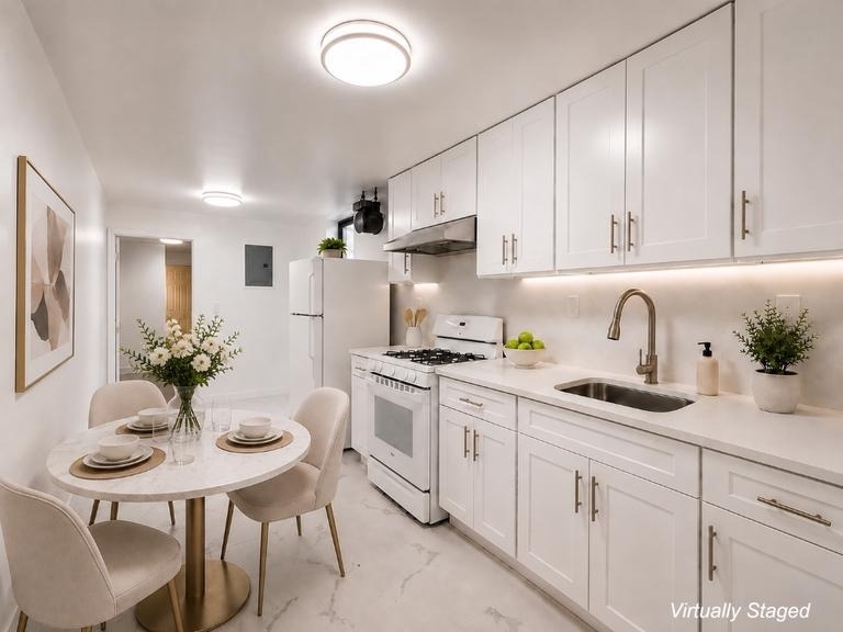 87 Clinton Street - Photo 1