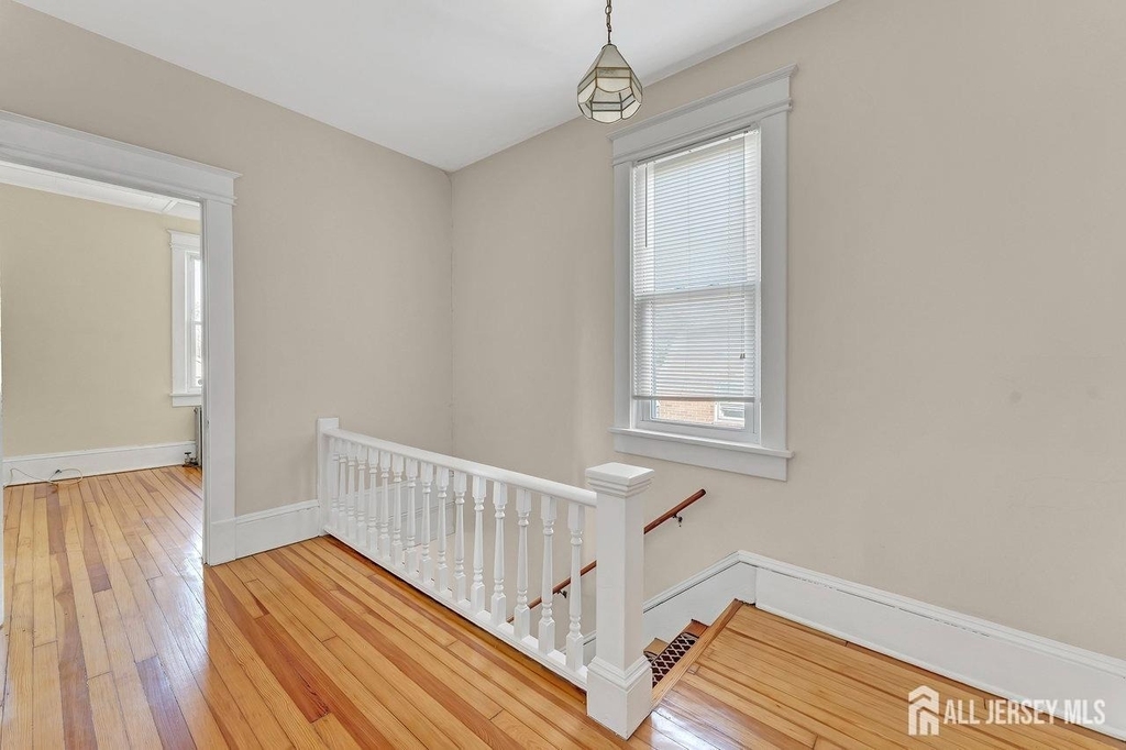 329 George Street - Photo 3