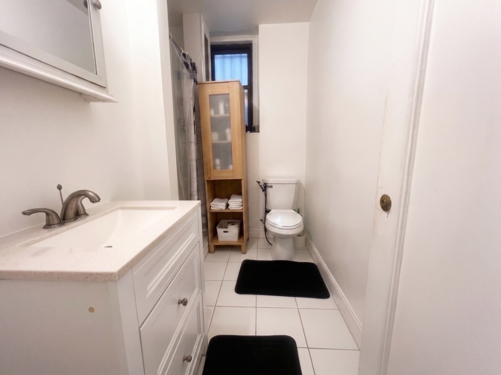 414 W 121st Street - Photo 7