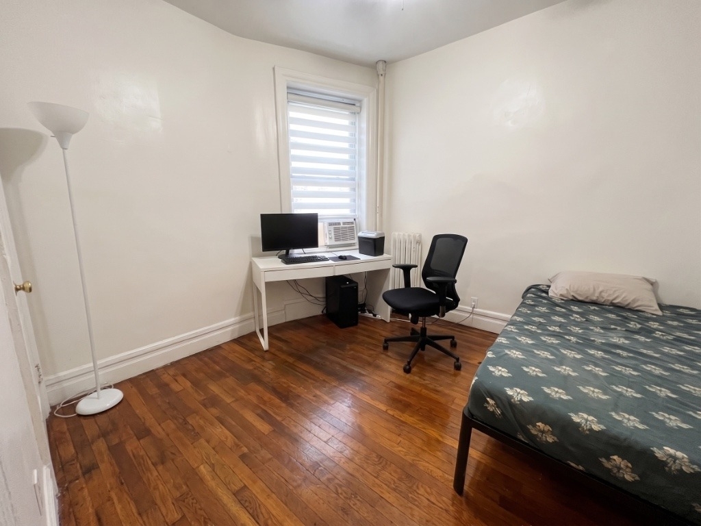 414 W 121st Street - Photo 2