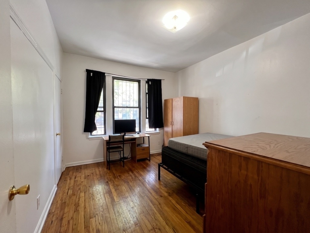 414 W 121st Street - Photo 11