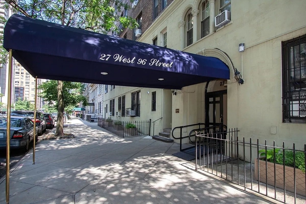 27 W 96th Street - Photo 9