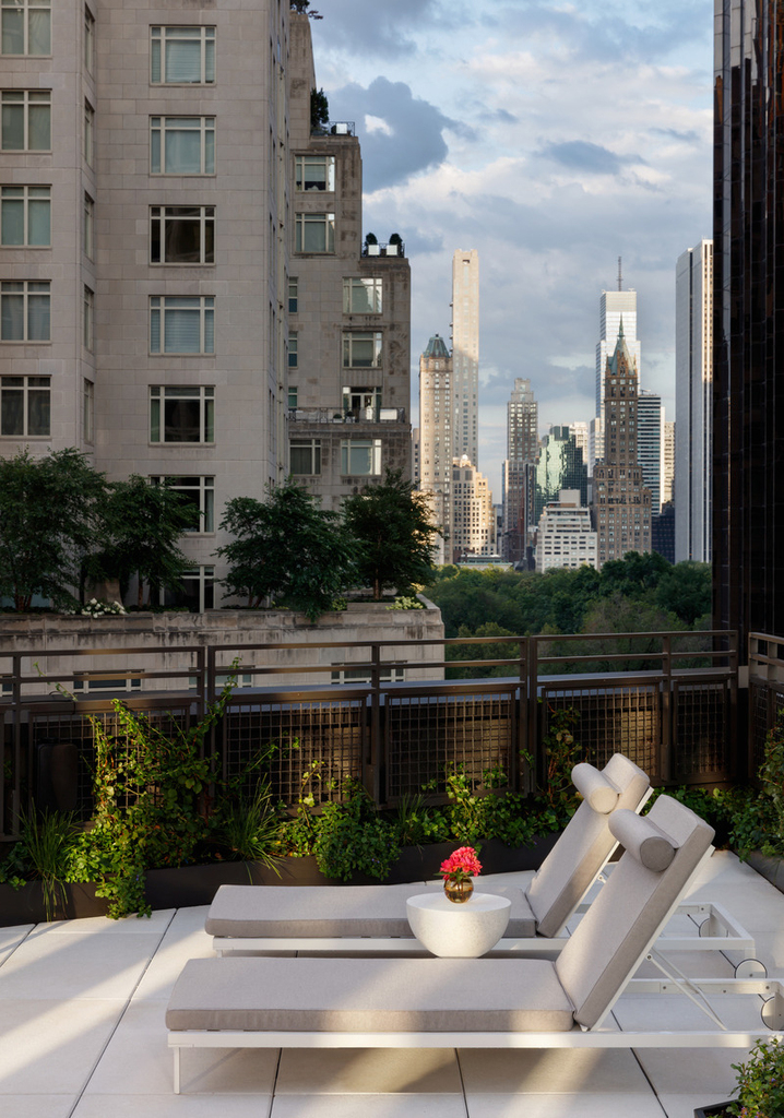 15 W 61st Street - Photo 22