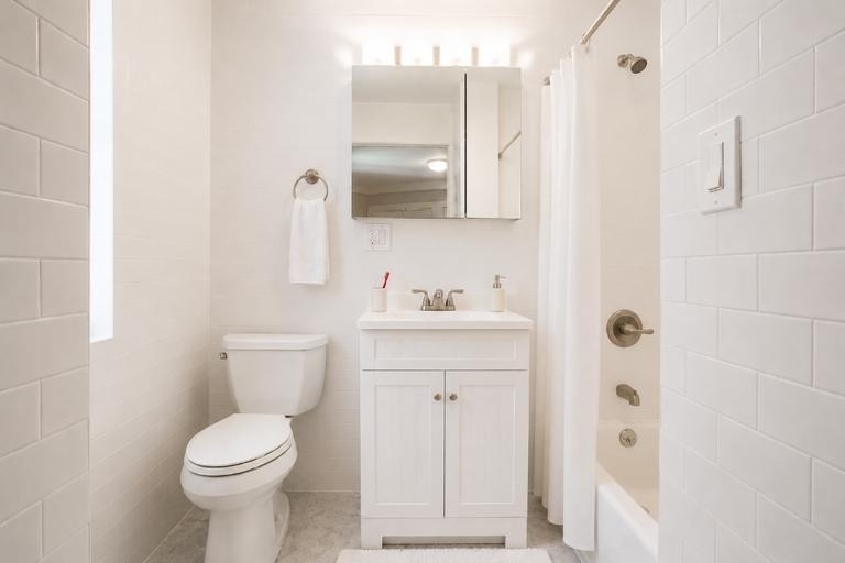 550 Riverside Drive - Photo 5