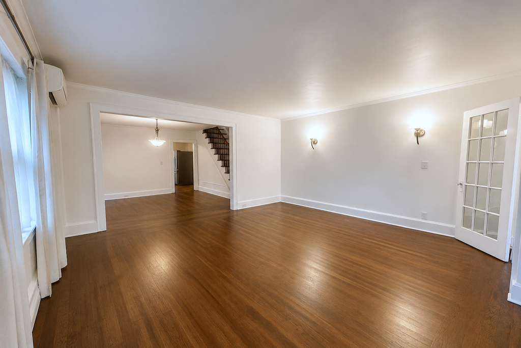 75-52 Kessel Street - Photo 1