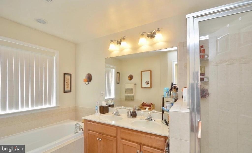2454 Battery Hill Circle - Photo 5