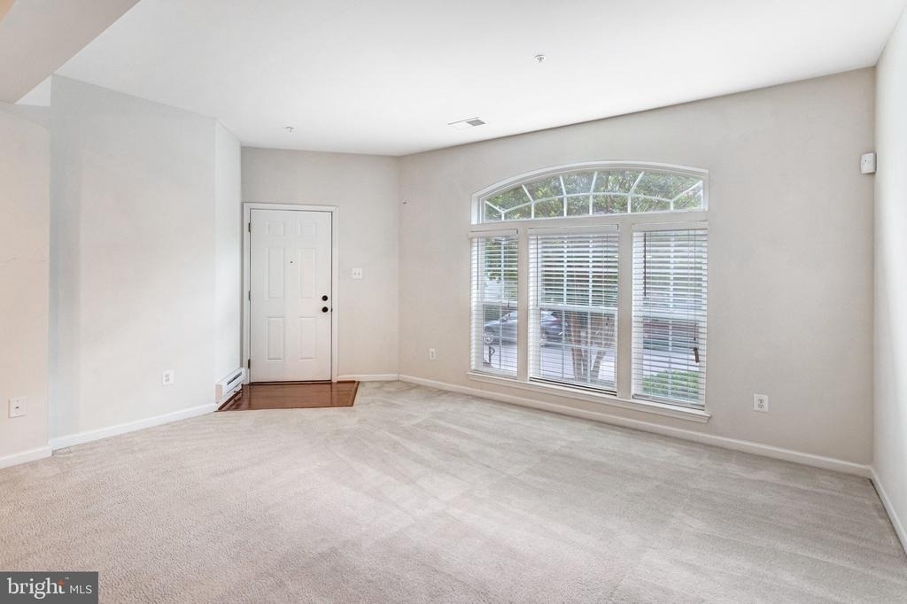 15072 Leicestershire Street - Photo 10