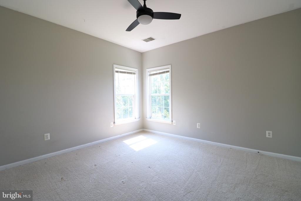 22078 Vantage Pointe Place - Photo 21