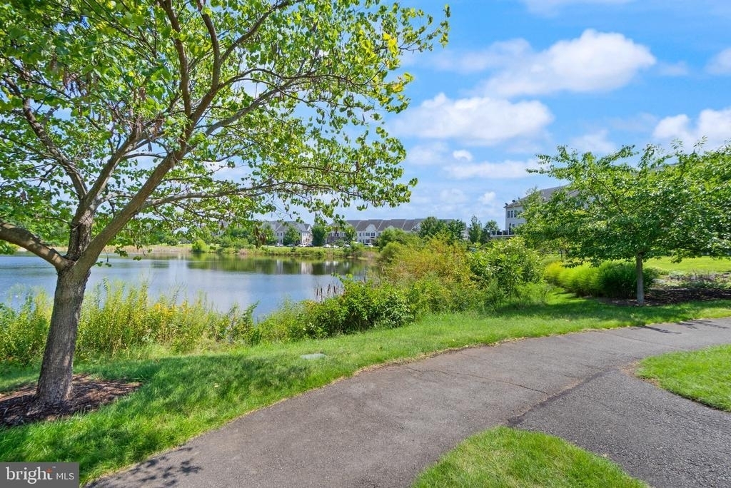 42532 Rowderbury Square - Photo 55