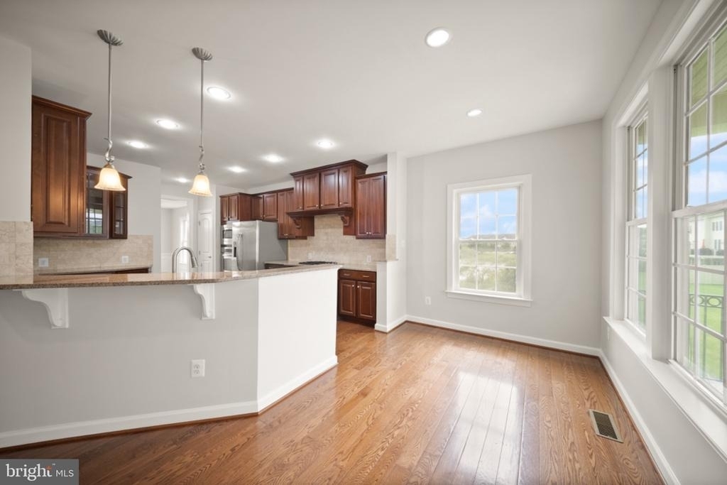 42532 Rowderbury Square - Photo 17