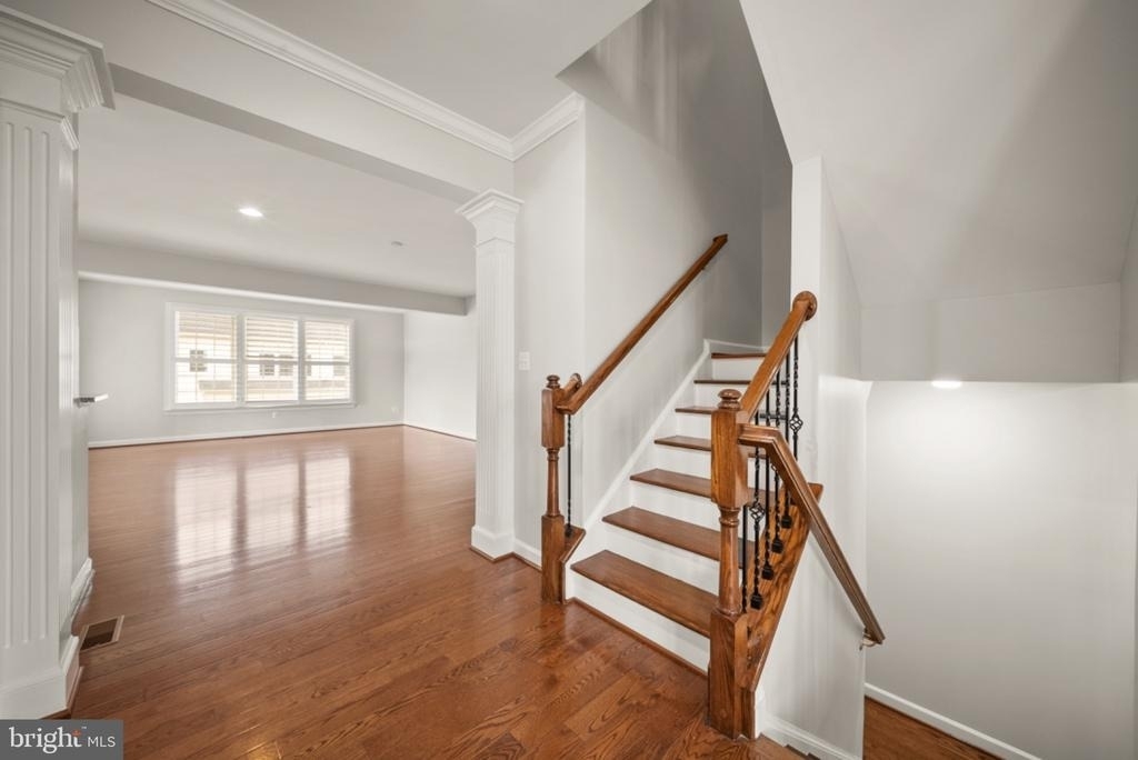 42532 Rowderbury Square - Photo 15