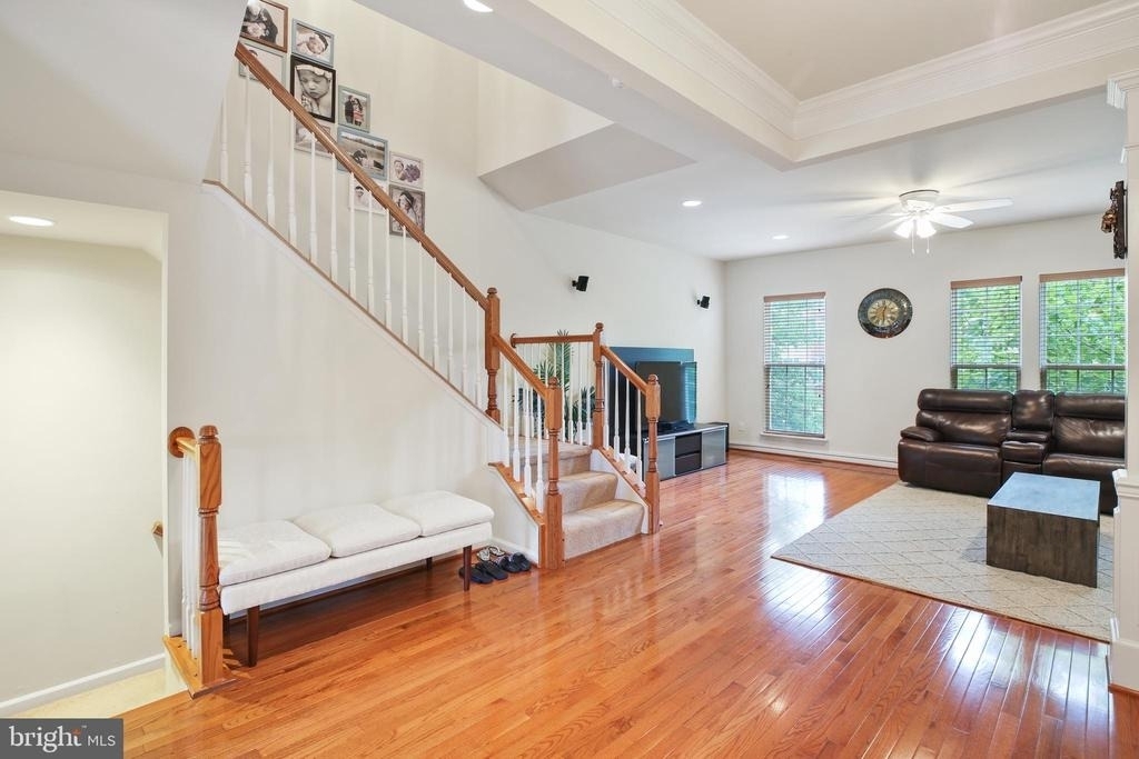 25501 Amber Gate Terrace - Photo 13