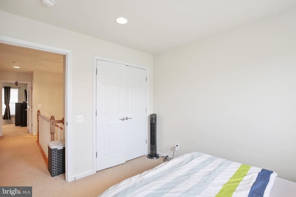 25501 Amber Gate Terrace - Photo 22