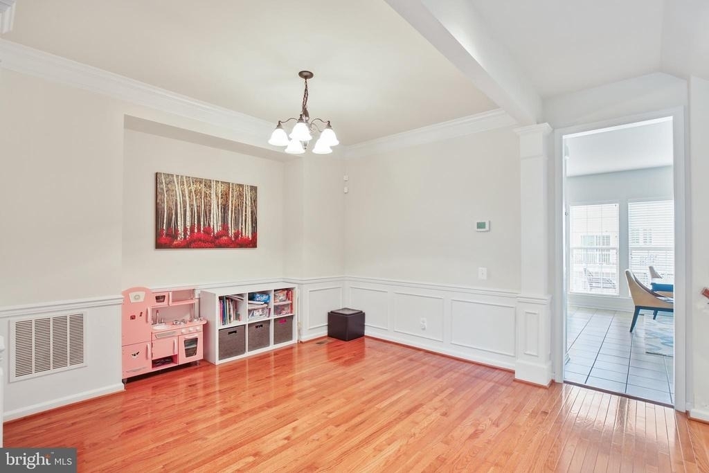 25501 Amber Gate Terrace - Photo 14