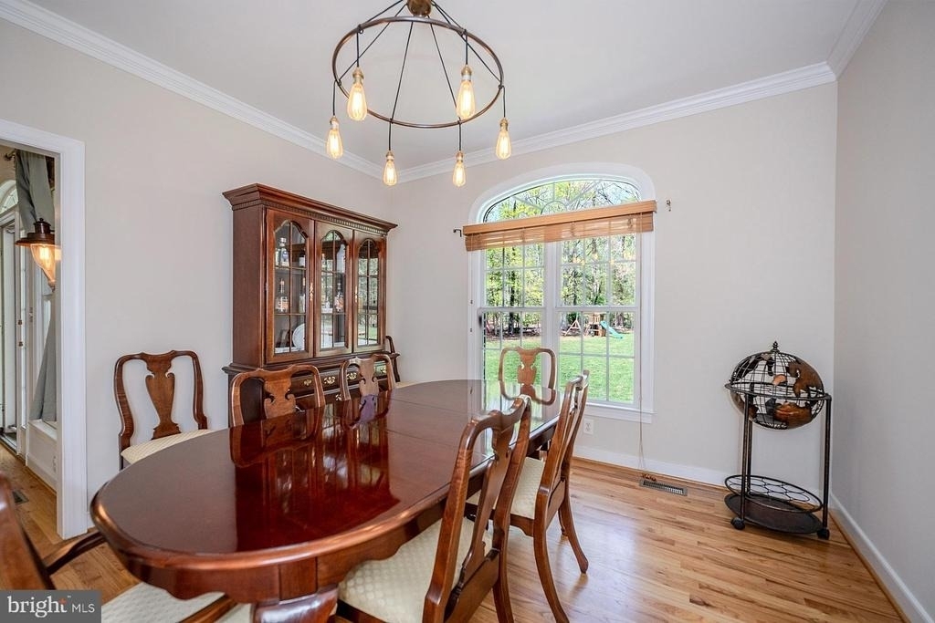 18224 Green Boulevard - Photo 18