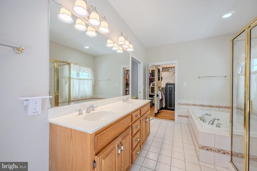 18224 Green Boulevard - Photo 22