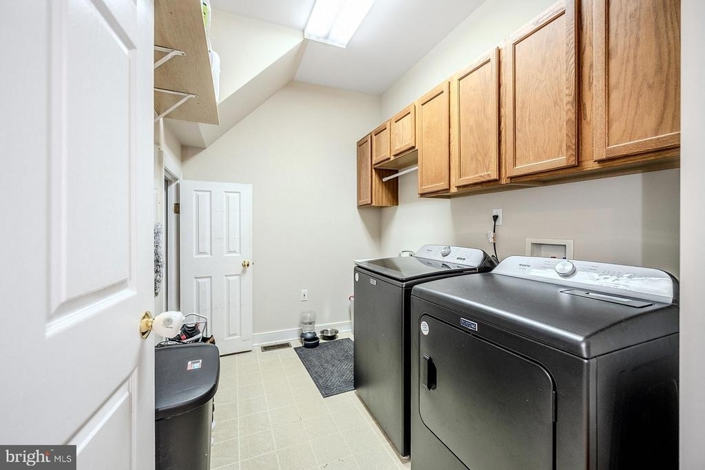 18224 Green Boulevard - Photo 24