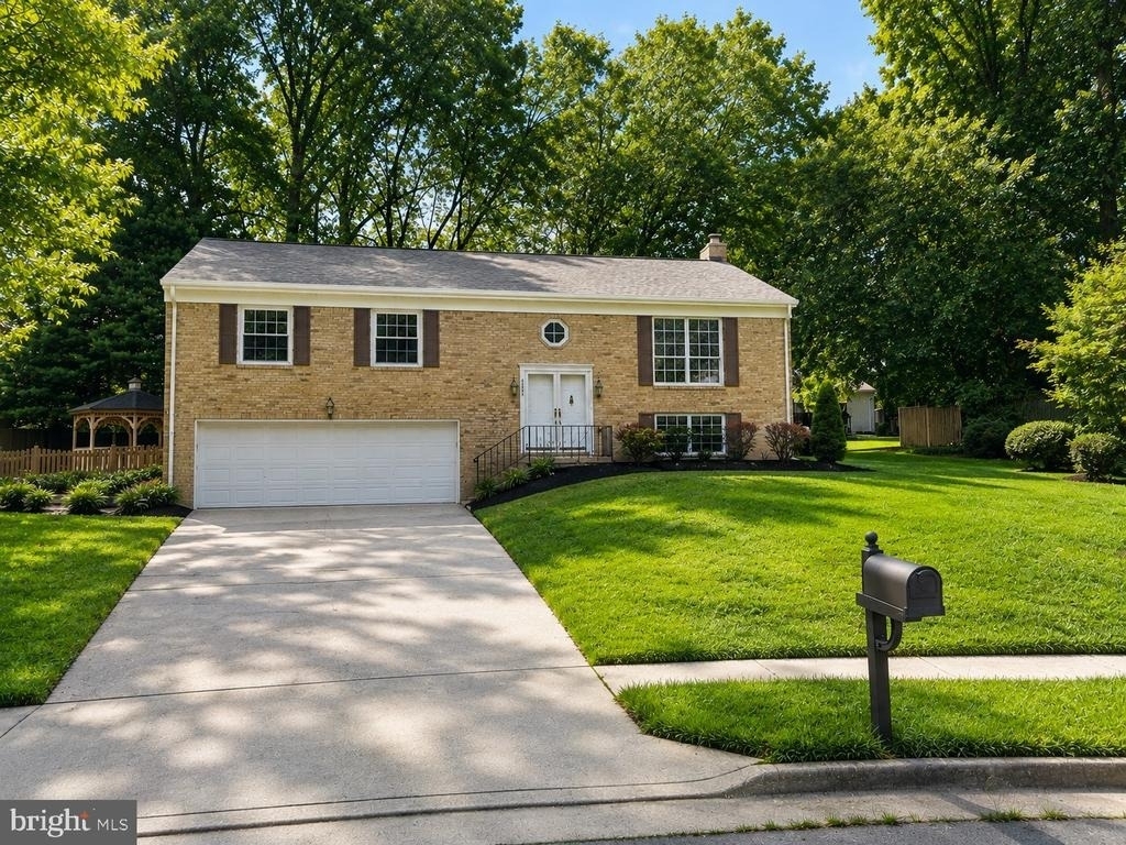 8425 Blevins Way Court - Photo 0