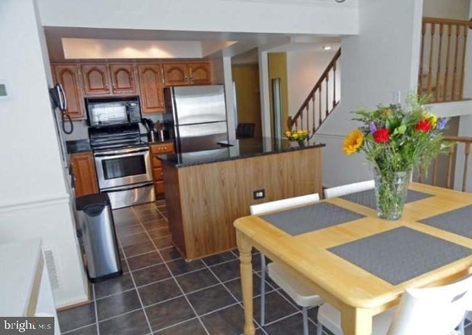 9602 Blake Lane - Photo 2