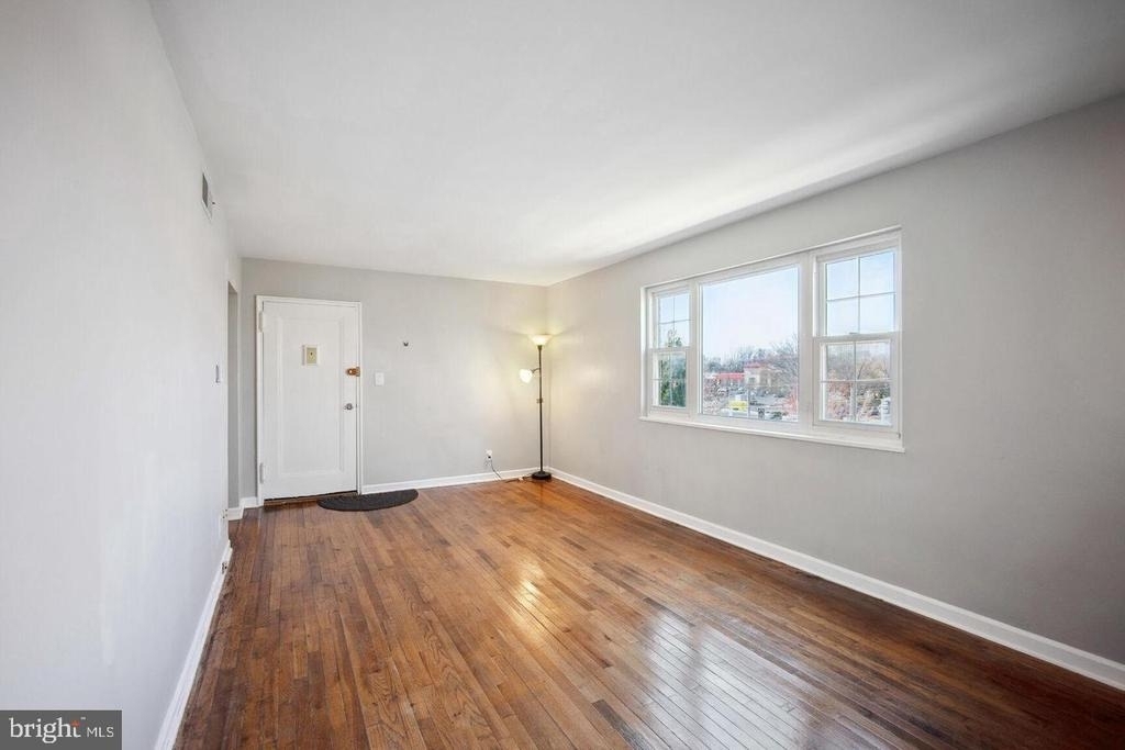 6243 Wilson Boulevard - Photo 8