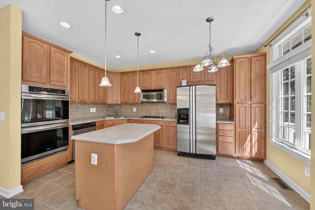 9199 Point Replete Drive - Photo 11