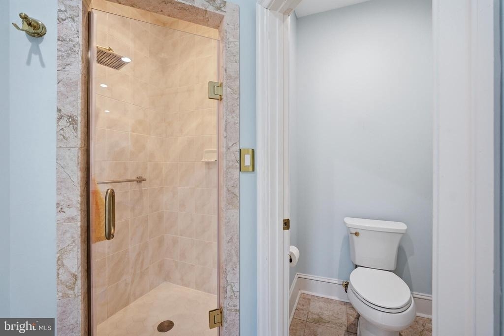 2026 Mayfair Mclean Court - Photo 36