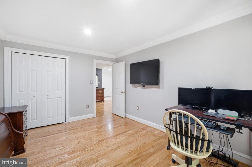 2026 Mayfair Mclean Court - Photo 46