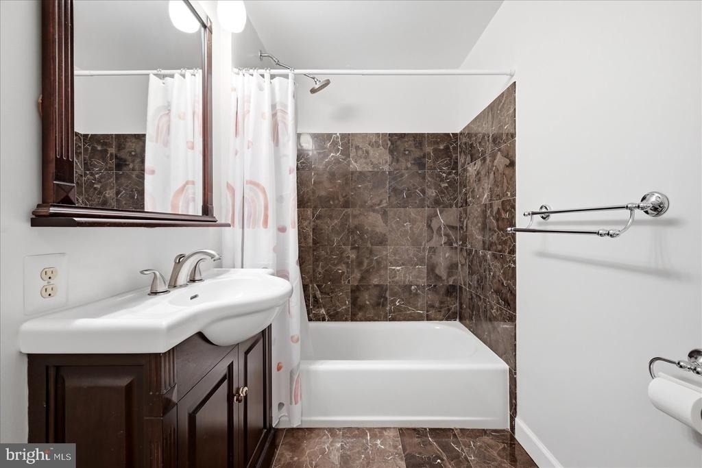 6004 Telegraph Road - Photo 23