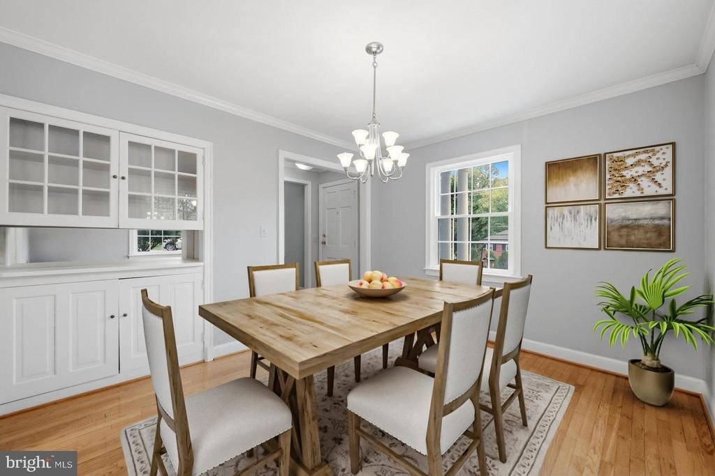6004 Telegraph Road - Photo 11
