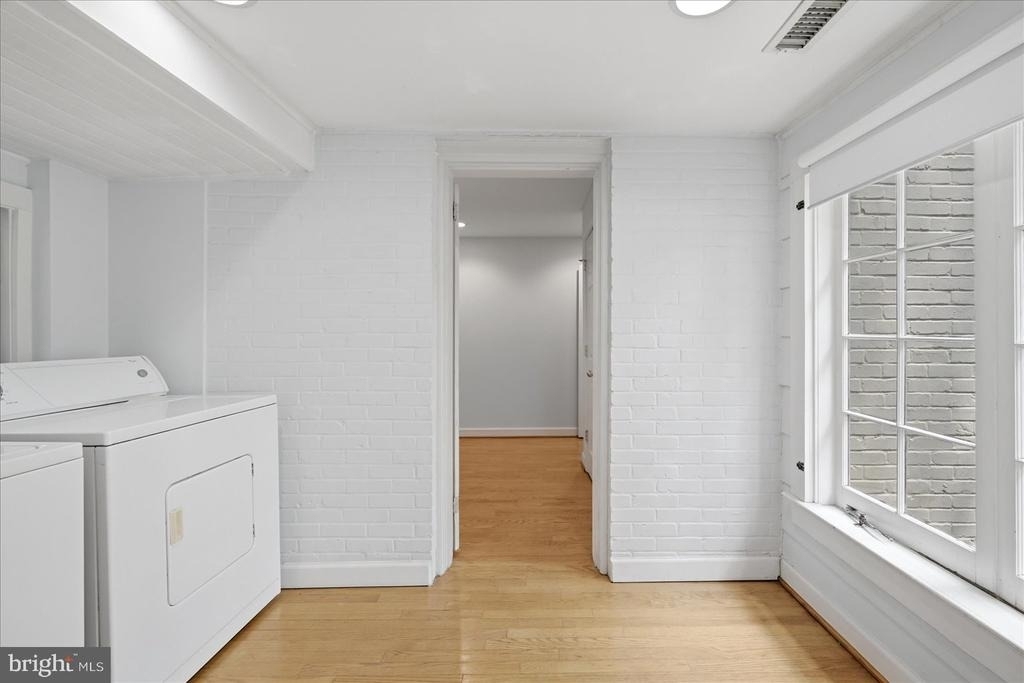 6004 Telegraph Road - Photo 15