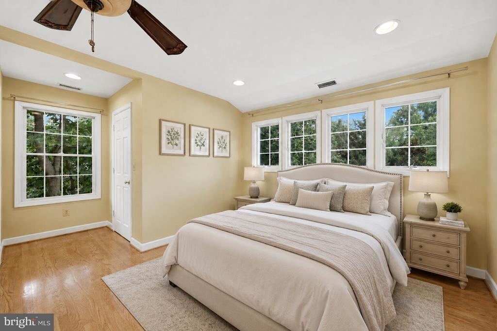 6004 Telegraph Road - Photo 19