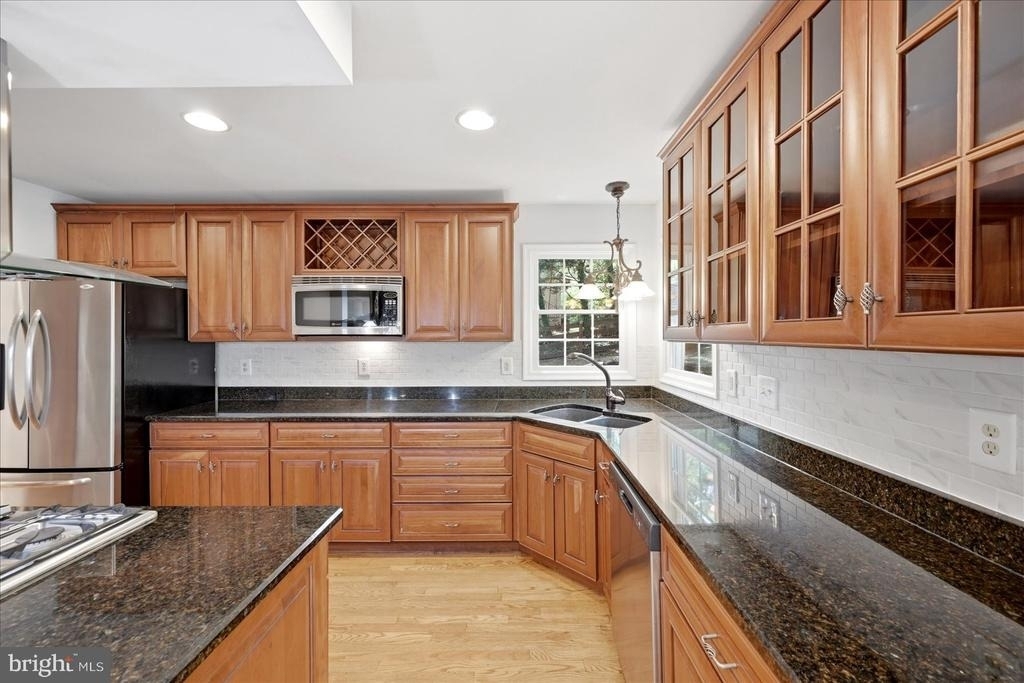6004 Telegraph Road - Photo 3